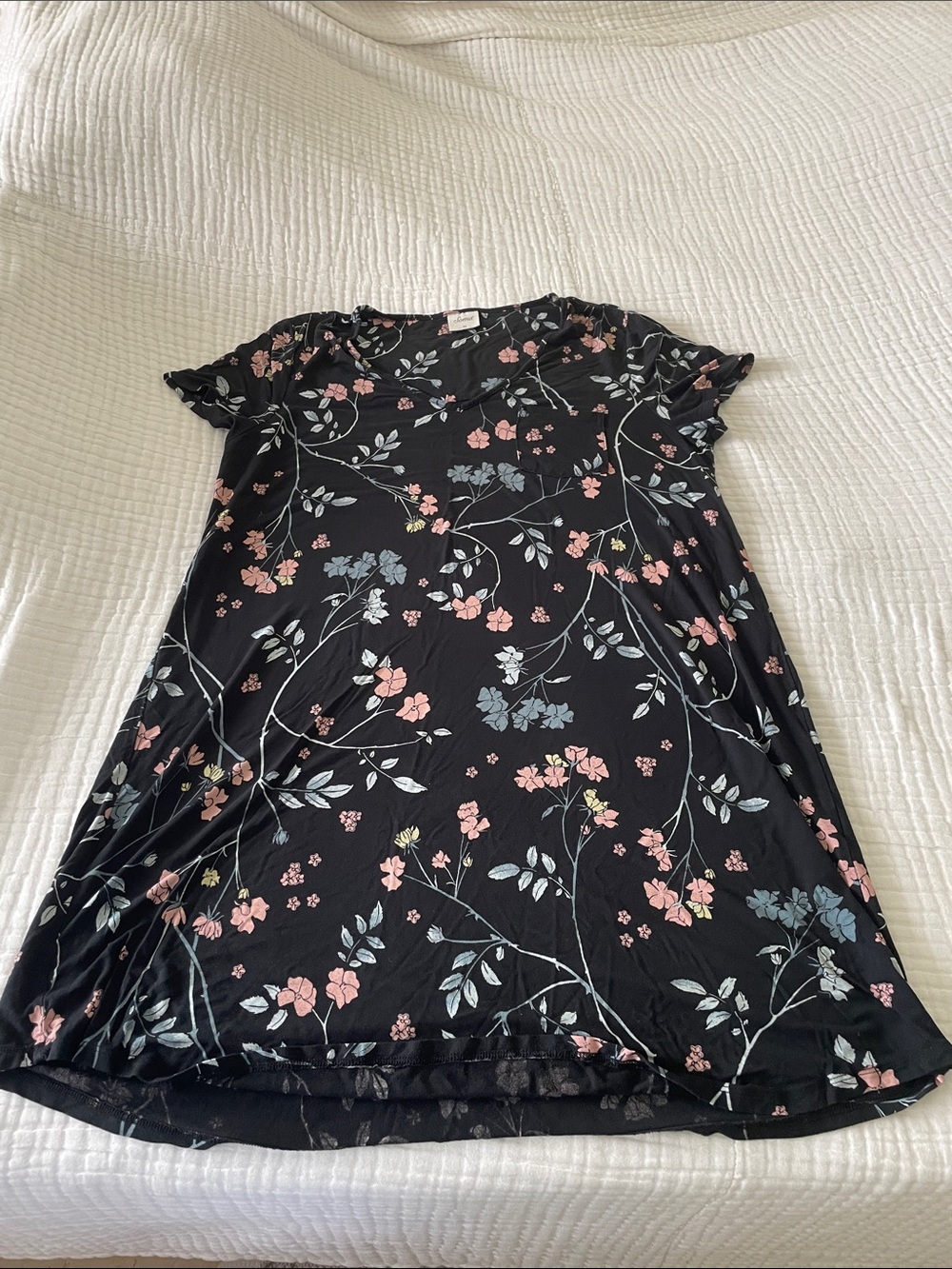 Soma Sleepwear Set of 3- Black, black floral & Plum Floral gowns - Picture 3 of 4